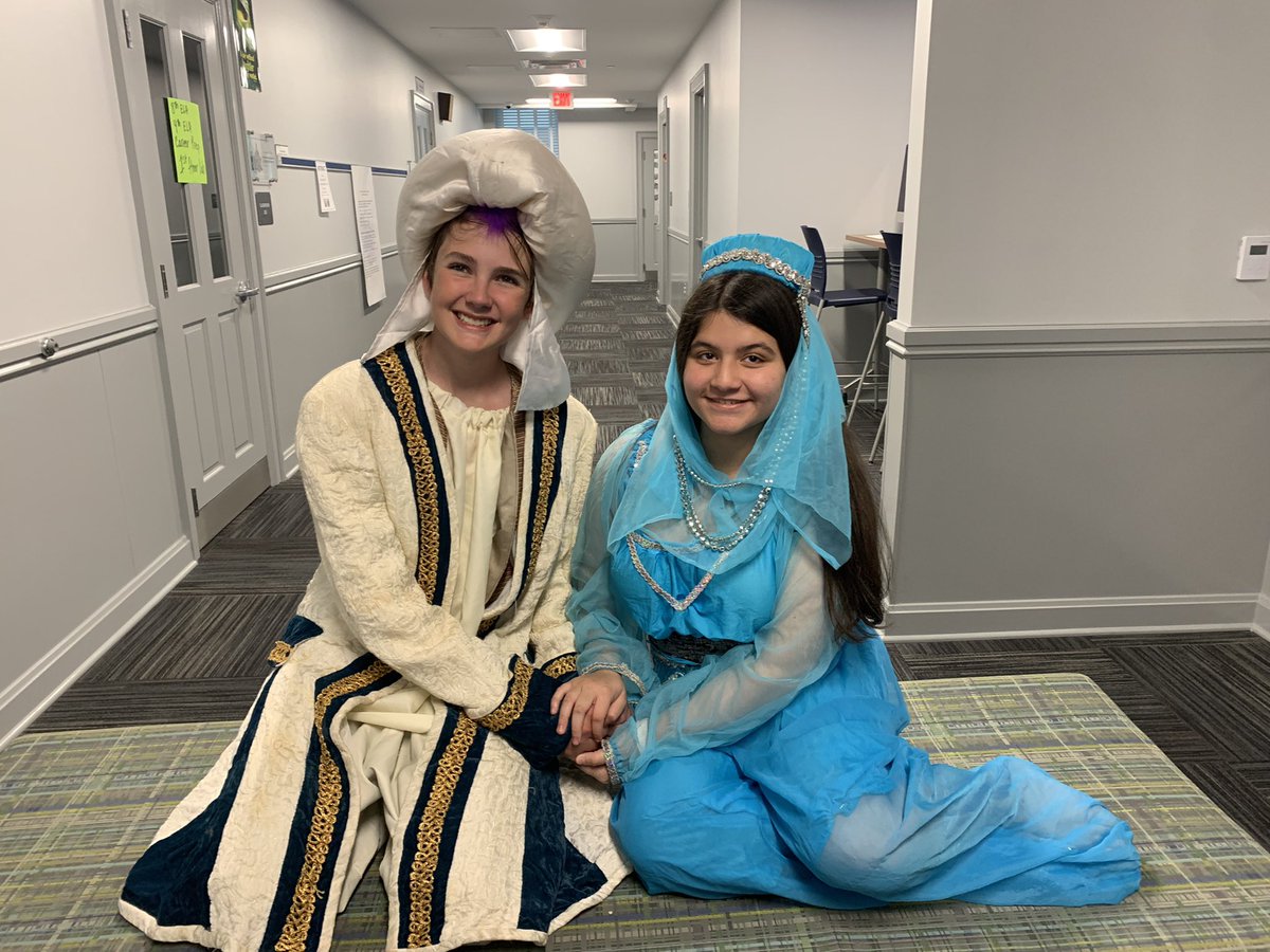MAPcreations's tweet photo. I’m so excited! Tomorrow these @BartonAcademy thespians will take to the stage and wow us with their performance of Aladdin! @ndbolton has worked hard behind the scenes to get everything ready and I know it will be excellent! https://t.co/HbNTg2mcxa