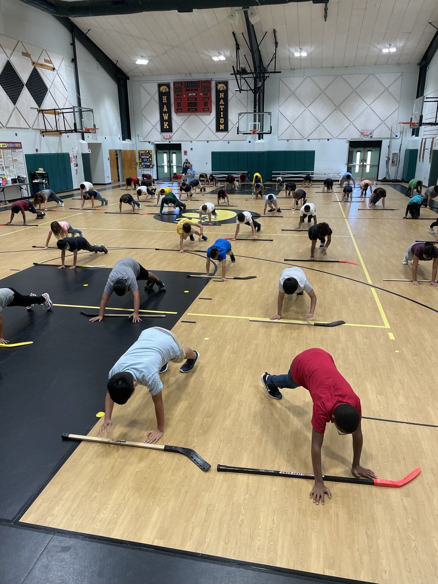 CMS_Bass's tweet photo. When Tabata Tuesday and Hockey collide. Hockey Tabata was a success. #curlups #walkingplanks #sidetosidejumps #scissorsJumps @CorkscrewMiddle https://t.co/CGfvJ7QTKD