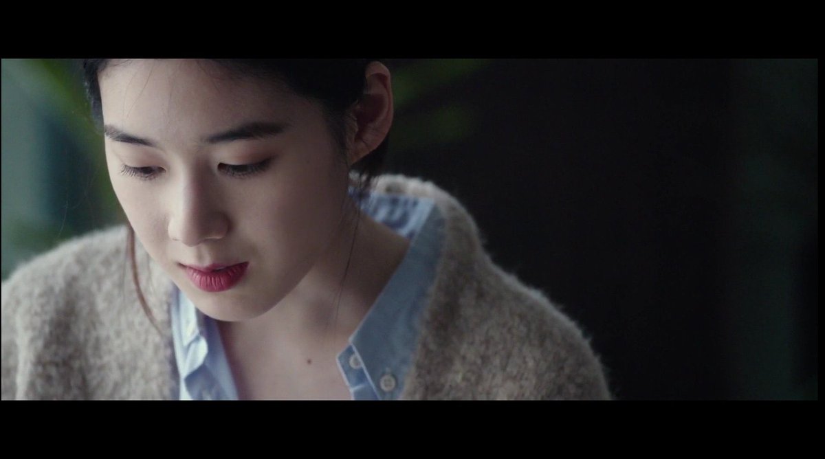 정은채 필모 중에 추천 하는 영화 : 더 테이블 '경진' 정유미, 한예리, 정수정까지 다 나오지만 옴니버스라 만날 수 없다는 게 최고의 한인 영화Translat...