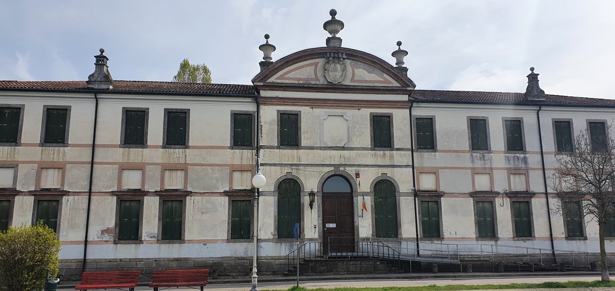 EricaMingotto's tweet photo. Eccole le #VilleVenete della #RivieradelBrenta! Progetto #VilleggiaturaSostenibile di Trinity House Dgr Ripartiamo 866/2020 @RegioneVeneto a cui anche @ilCISET ha partecipato. https://t.co/5OtvM6eqJx