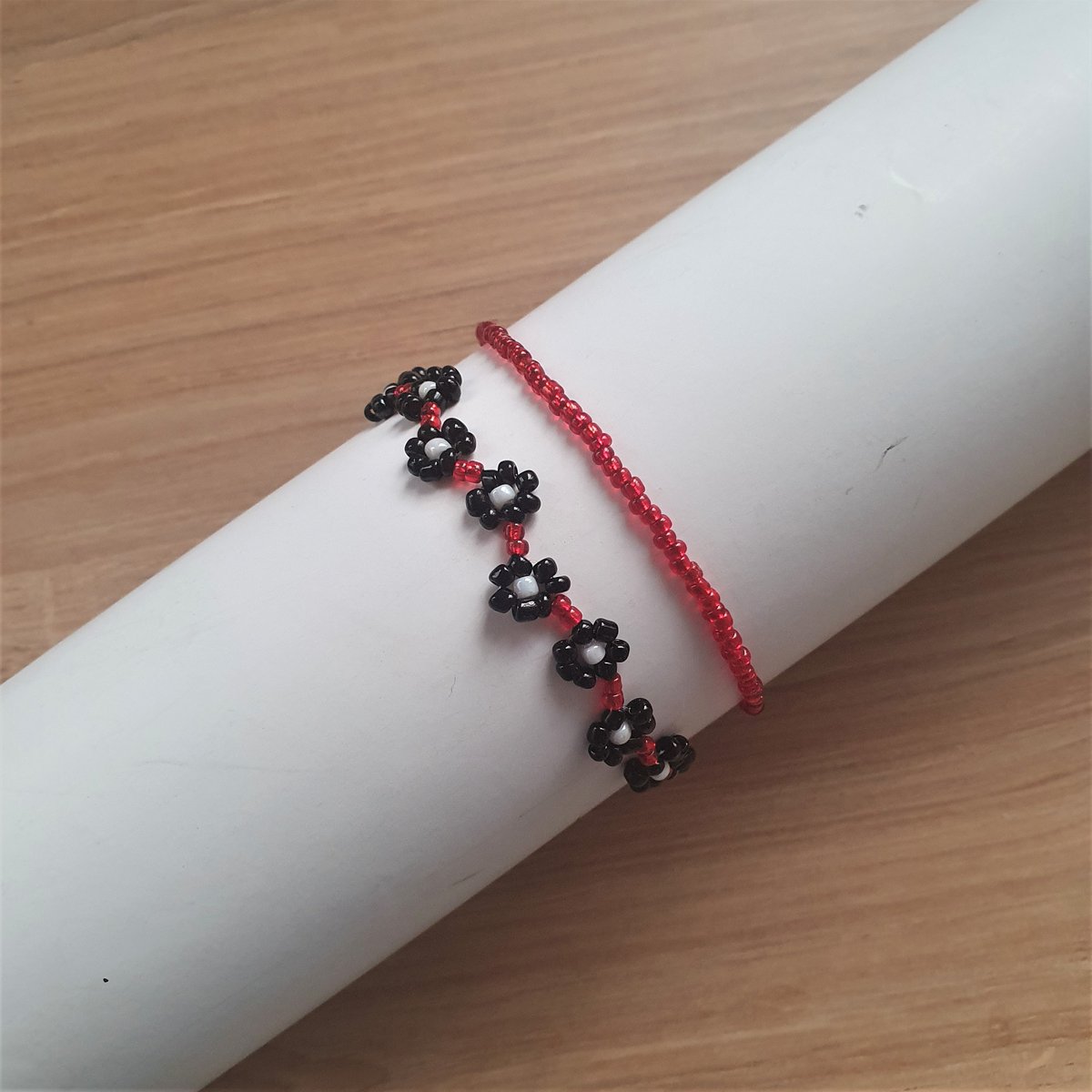 atelorbijoux's tweet photo. Ensemble de Bracelets Perlées inspiration V de BTS 💜
#bijoux #Bijoux #Jewelry #handmadehour #handmade #Photography #DIY #Creative #loisirscreatifs #BTSV #artisanat #artist #art #atelor https://t.co/PL9prE8o6r