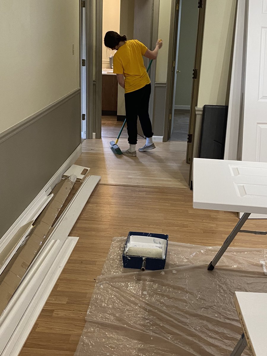 Helping to get living spaces ready at Bethal Hill #BorgiaGivesBack