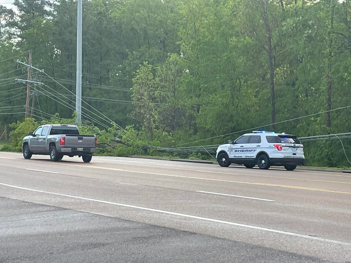 angarner's tweet image. BREAKING: Tree fell onto power lines on Old Fannin Rd. in Flowood. One lane of traffic is blocked between Jack’s Place and Eagle Drive.
