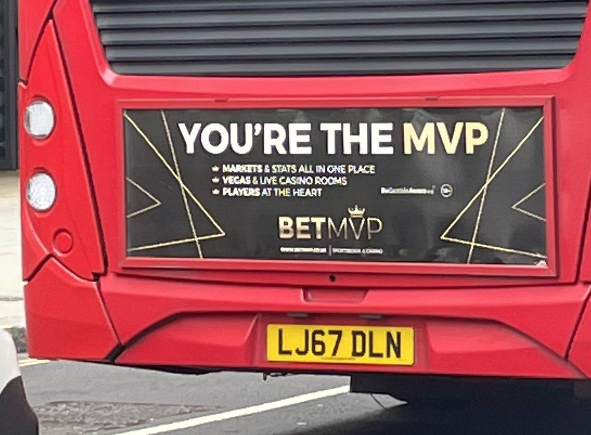 Jeff Banks tweet media