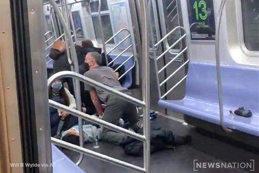 FQOaxS0XwAILaWd.jpg:large