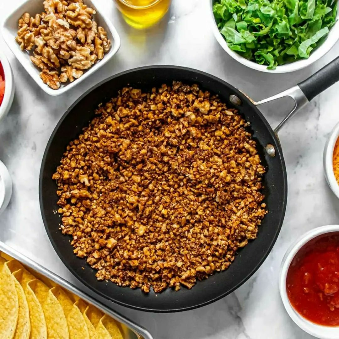 USDAIndia's tweet photo. So what if you missed #TacoTuesday 🌮! We got you covered w/this amazing #CaliforniaWalnut Taco recipe for dinner on any day of the week. This no-fuss, easy, & meatless taco recipe comes together in less than 15 min & needs just a few ingredients!
Recipe: https://t.co/pE4mK54L9t https://t.co/eecOqbcQ9f