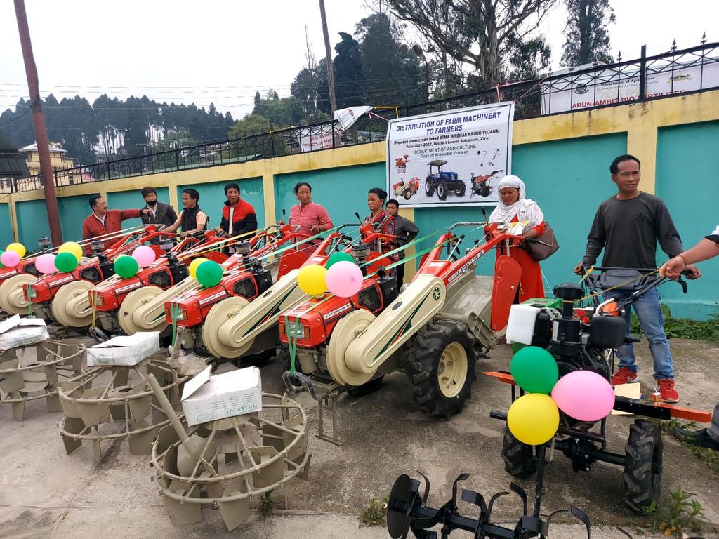 Lower_Subansiri's tweet photo. Handed over Farm Machinery , Power Tiller, Rotary Tiller etc to selected beneficiaries of Ziro-I and Ziro-II circle today.
Under The Agril Farm Machinery is a  part of the credit linked ATMA NIRBHAR KRISHI YOJANA.
@MyGovArunachal @TakiTage https://t.co/c1CKccark0