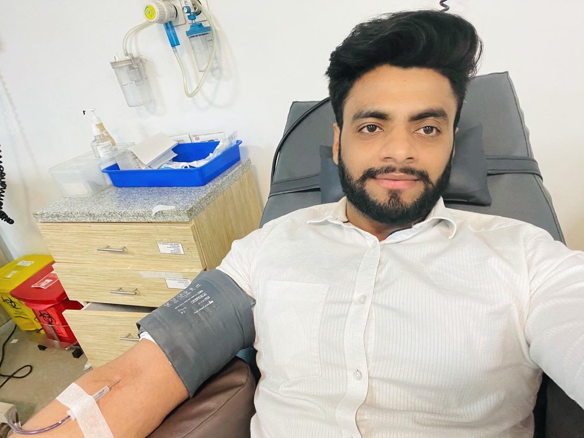 i_wellwisher's tweet photo. "You are Rock Star in someone’s life, donate blood.”🩸 
#21stTime #HisHighness 🙏❤️ https://t.co/j0KdXhp4tw