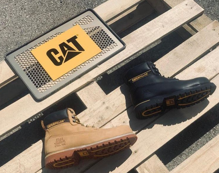 DollarJeans's tweet photo. Find quality workwear like this instore and online. https://t.co/3kJapPKc5q https://t.co/8H5zMz4iRD