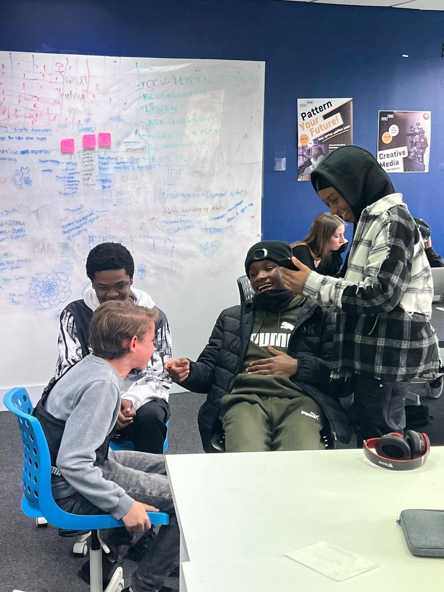 officialstepnow's tweet image. Pattern Your Future Spring 2022💥 
It’s been a real success! 

Follow our Instagram for more behind the scenes content🤳🏽 #stepnow #patternyourfuture #careerdevelopment