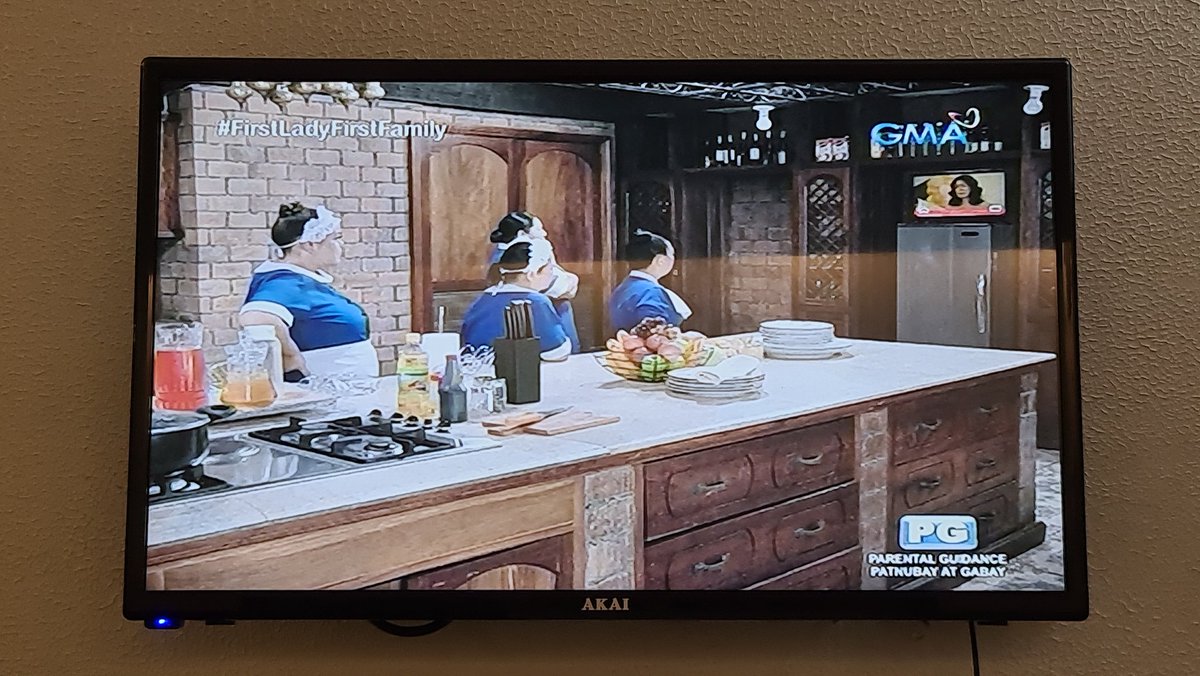 SanyaWarriors's tweet photo. Sino ingrid sino ang anak nyo ni glenn
#FirstLadyFirstFamily @sanya_lopez https://t.co/f5wrILU2ht