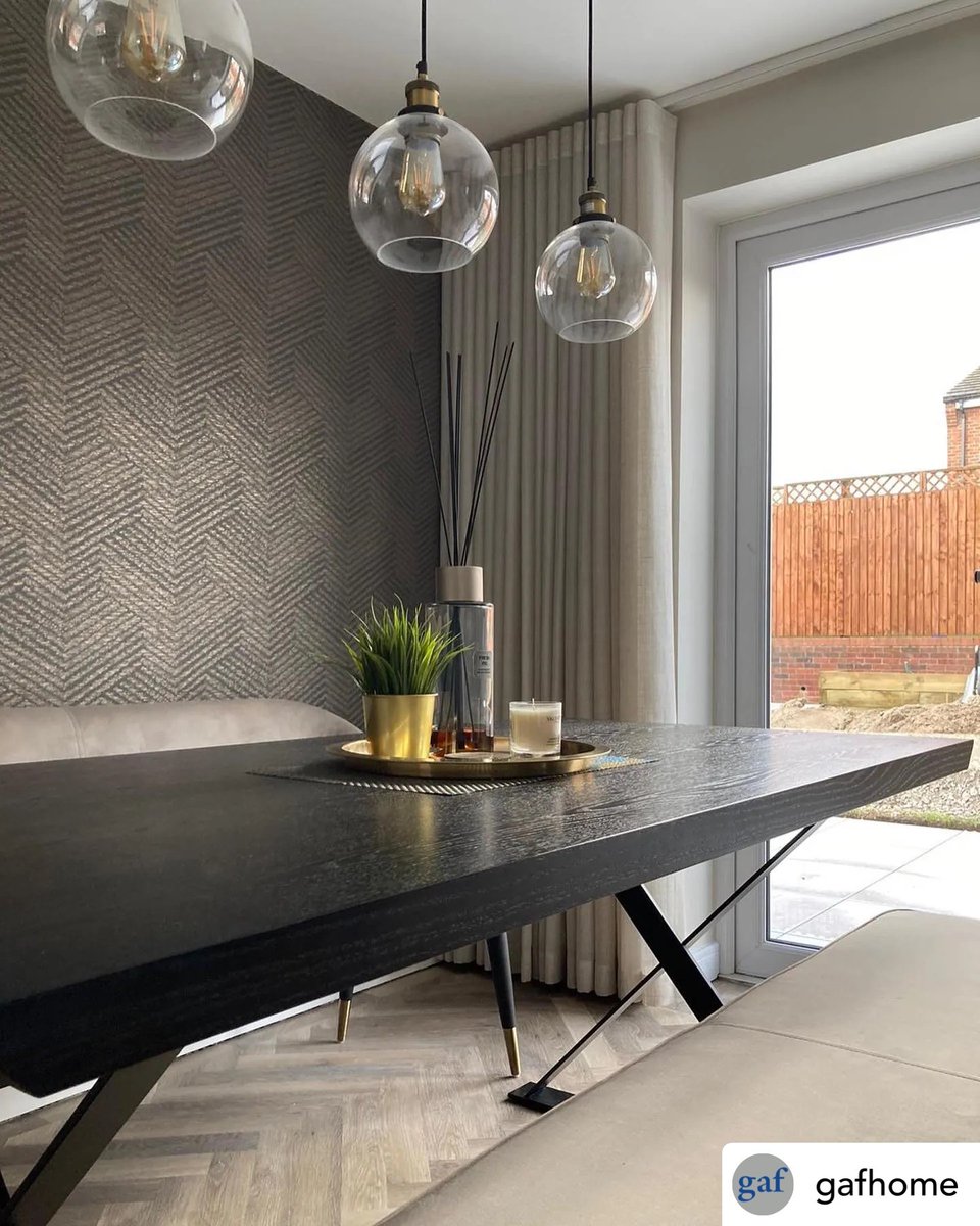 Evans Textiles tweet media
