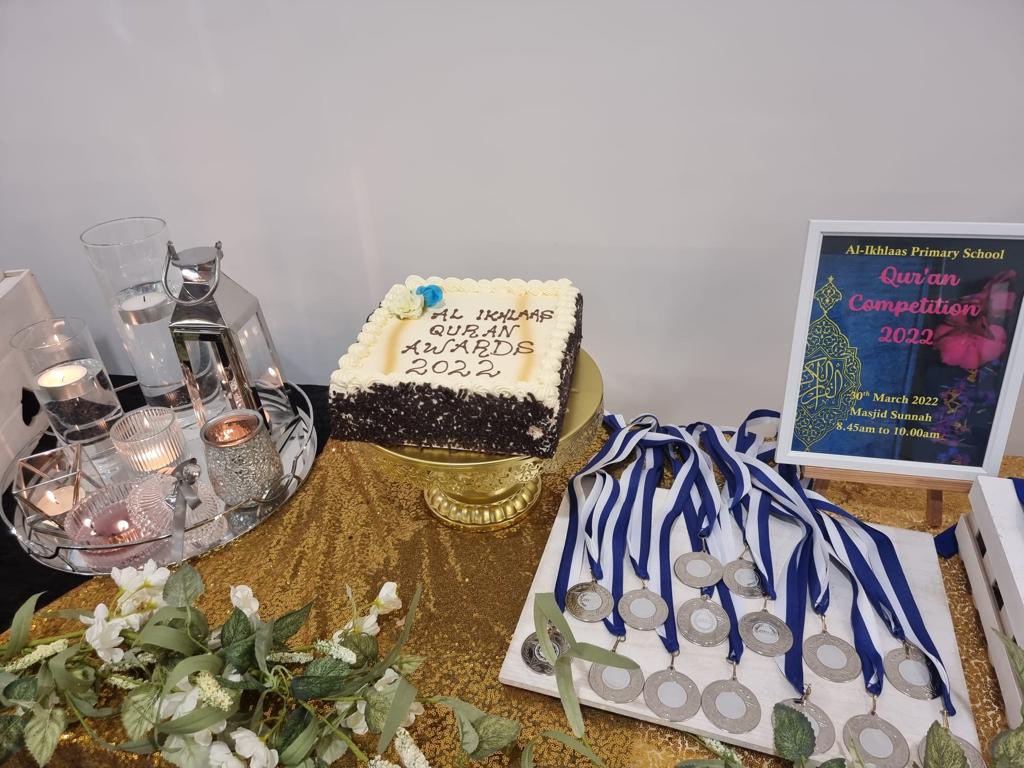 ikhlaasPrimary's tweet photo. Our very first Quran Competition was a HUGE success! Well done and a BIG thank you to everyone involved! 🏆🌟 
Our Winners: 1st place - Aisha Medina (Y3) 
2nd place - Zahra Chowdhury (Y4) 
3rd place - Aisha Hoque (Y1) https://t.co/7R5gVufCCa