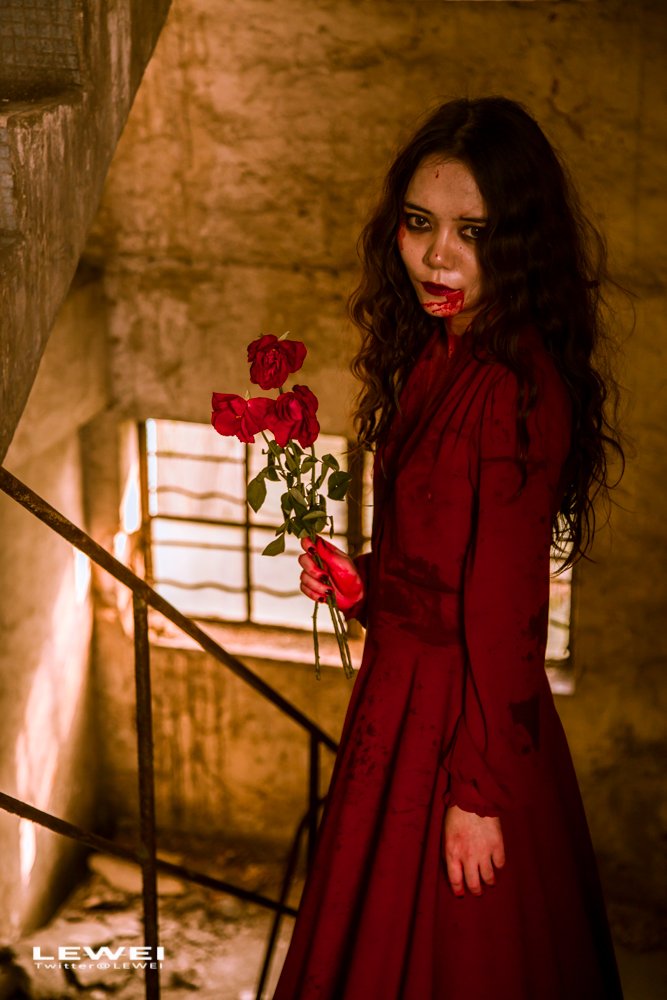 #Vampiregirl (组图5)～
吸血鬼女孩～

#LEWEI #Bondage #广州约拍 #捆绑 #废墟 #BabyArt #ChinaArt #ChineseBondage 
如果你喜欢请不要犹豫私我约拍～
投稿：
@Fengsiyuan
@CikilikeA
@tbzt3623 https://t.co/sssts2fEQ3