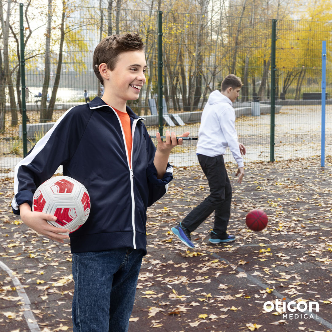 OticonMedical's tweet photo. With Ponto 5 you can talk on the phone or listen to music – all with comfort and ease. Check out and download our apps 👇
Oticon ON app
📱 App Store®: https://t.co/r4ZF9UfQpZ
📱 Google Play™: https://t.co/GVTKDaduq6
#Ponto5 #SuperPower #Connect https://t.co/os8UWc4Fbb