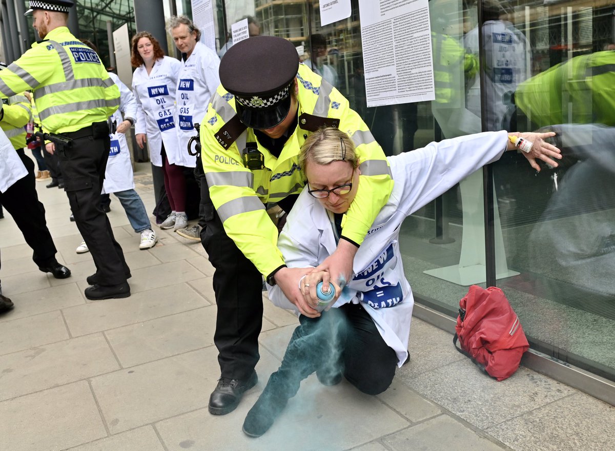 Scientists now being arrested - IN THE UK!

Why? Because Government will not listen to the science

So, we have to do non-violent direct action to get their attention