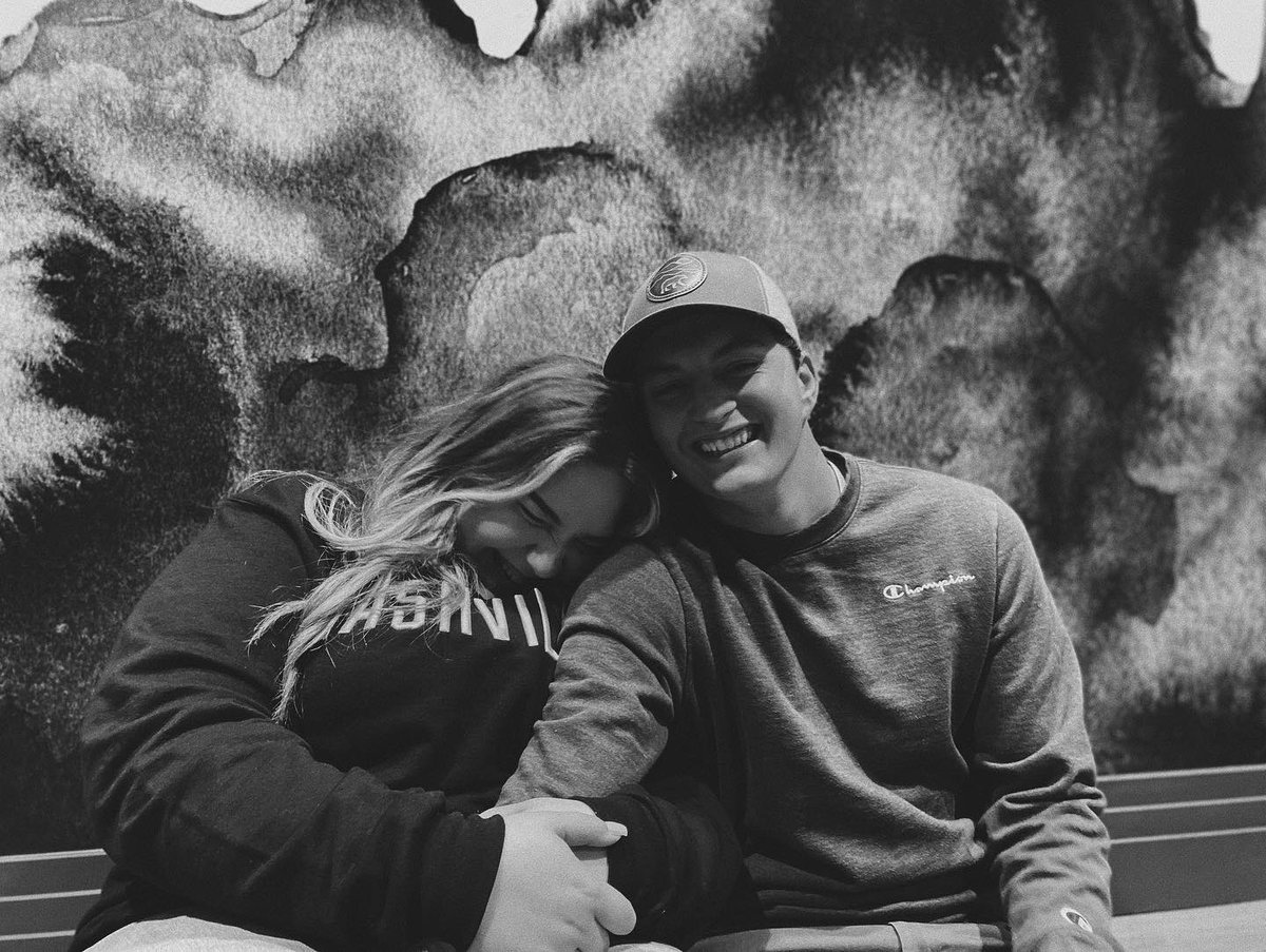 addygazzillo_'s tweet photo. day 20 out of 70 today. Cannot wait to see your cute face again. I love &amp; miss you more than youll ever know. https://t.co/qUiLzexoqm