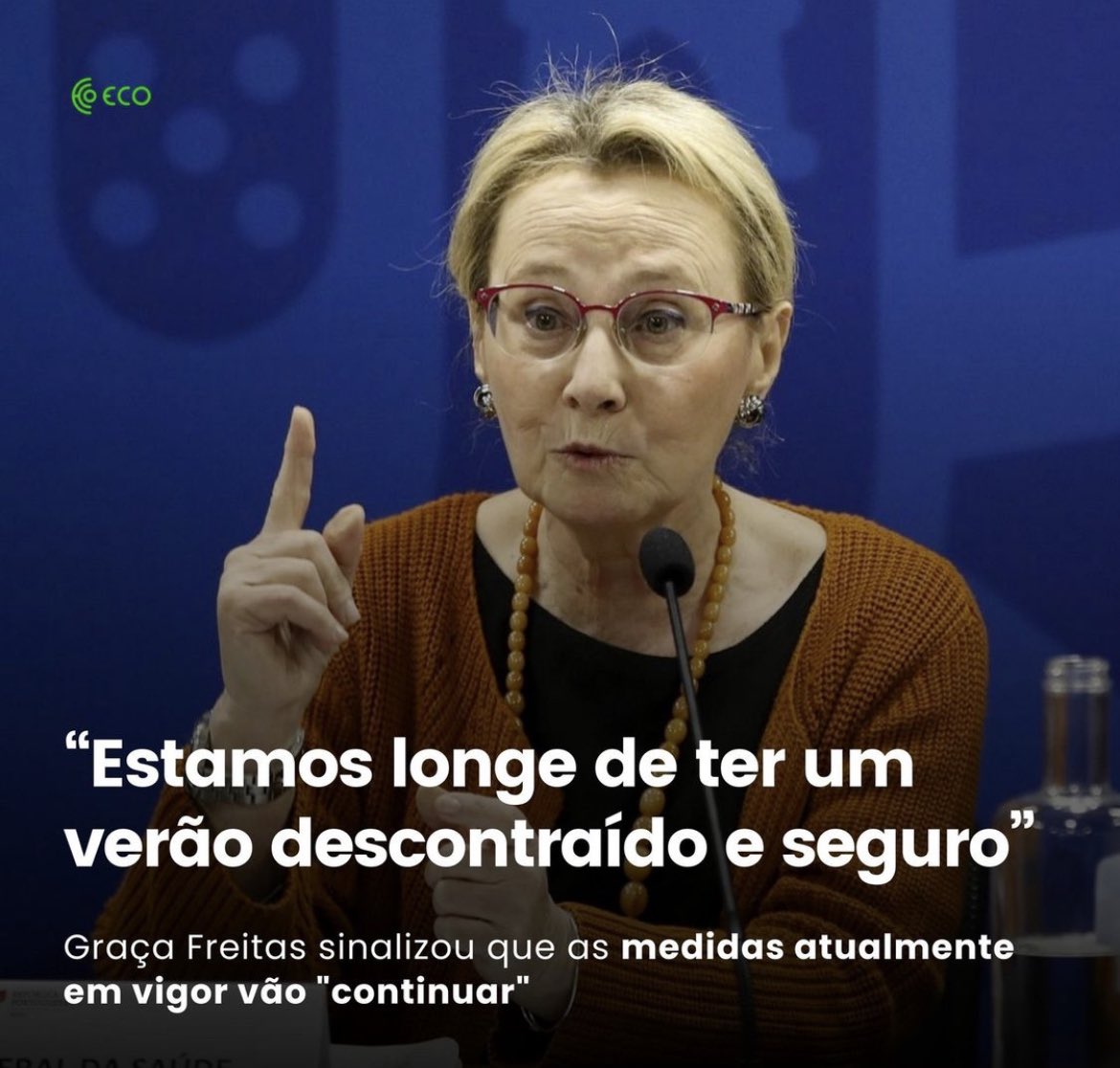 Desculpem mas apetece me tanto insultar esta pessoa