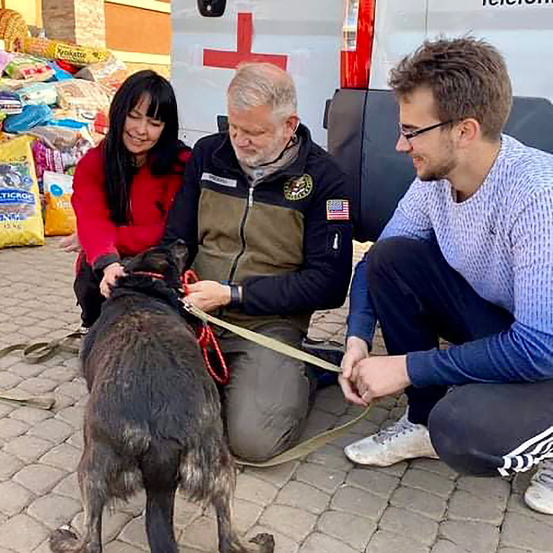 Mutual Rescue (@mutualrescue) on Twitter photo Mike Merrill was an Army Vet & tech entrepreneur when he started his own rescue, <a href="/FLUrgentRescue/">FloridaUrgentRescue</a>. It was a journey that would send him all over the country to help animals left behind & now to Ukraine to evacuate pets from the war zone. Read more mutualrescue.org/stories/mike-t… Mike Merrill was an Army Vet & tech entrepreneur when he started his own rescue, <a href="/FLUrgentRescue/">FloridaUrgentRescue</a>. It was a journey that would send him all over the country to help animals left behind & now to Ukraine to evacuate pets from the war zone. Read more mutualrescue.org/stories/mike-t…
