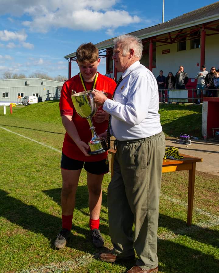 Trelawny's Army 〓〓 (@trelawnysarmy) on Twitter photo Our Hon. Sec Ian Gordon presenting the CRFU Colts Cup to the winning @Redruthrugby captain Our Hon. Sec Ian Gordon presenting the CRFU Colts Cup to the winning @Redruthrugby captain