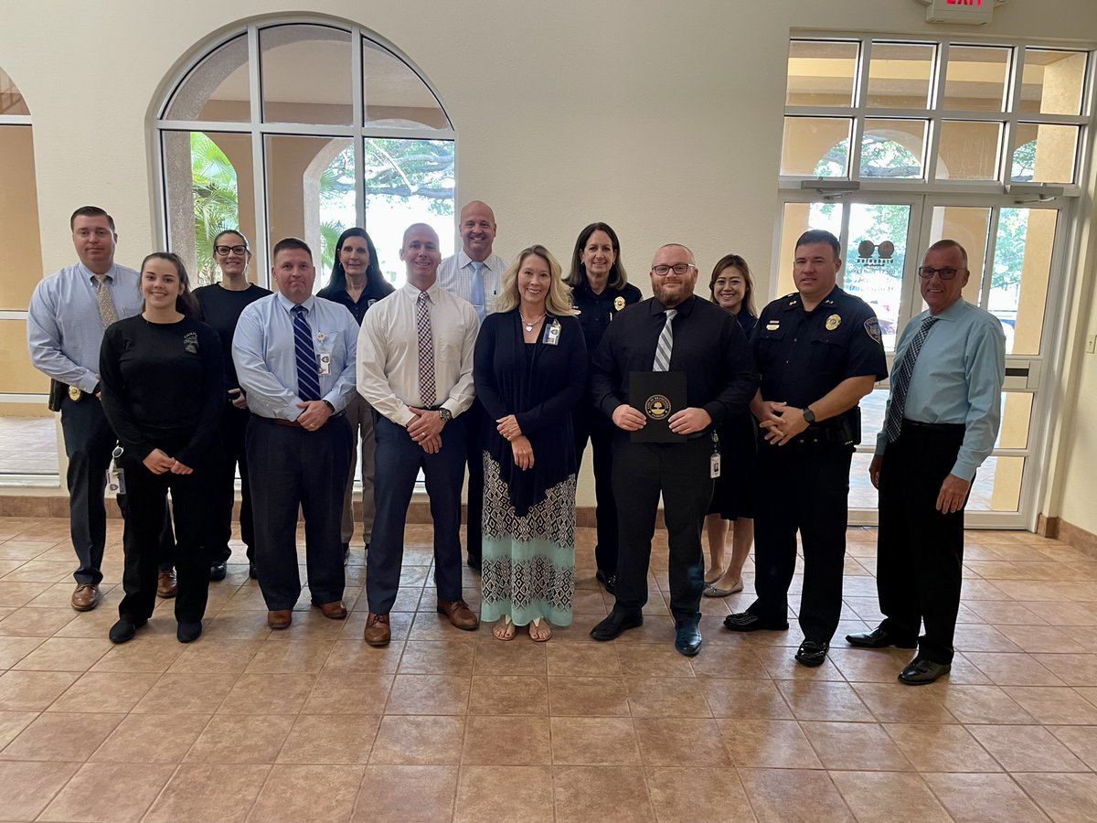 BradentonPD's tweet photo. This morning during the City Council, Mayor Gene Brown presented a proclamation for #NationalPublicSafetyTelecommunicatorsWeek. This week we recognize and thank our Dispatchers for their hard work and dedication to the City of Bradenton.
#ThankYouDispatch #NPSTW https://t.co/VDcrc2Ncnw