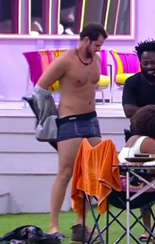 tesao_madruga's tweet photo. Mamariam o Gustavo do BBB?🥹🤤 https://t.co/exsJCeQfyQ