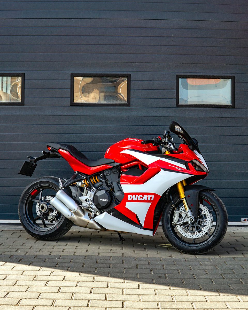 MasterfolCluj's tweet photo. Ducati 950S Supersport - custom wrapped @ Masterfolcluj https://t.co/LIDoGQaK1U