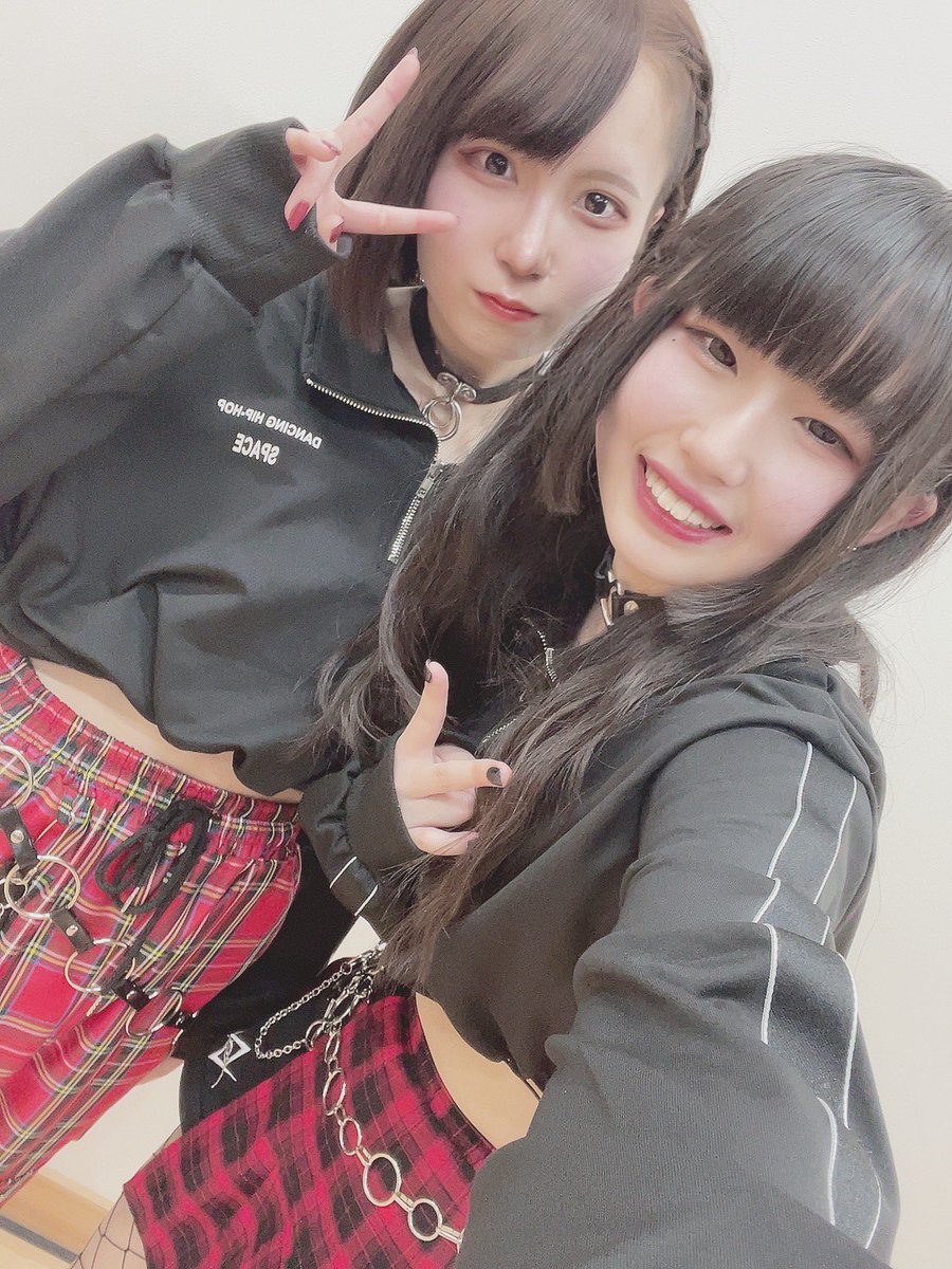 Yuyumaru_0's tweet image. お知らせ𖤐´-

ニコニコ超会議2022
"超踊ってみたライブ"Day1に
運営選考枠で
「しいと×ゆゆまる」で出演が決まりました！！😭
応援してくださって本当にありがとうございました😭
超会議のステージにだいすきなしいとちゃんと一緒に踊れること本当に嬉しいです🍀頑張ります！
 #ニコニコ超会議2022