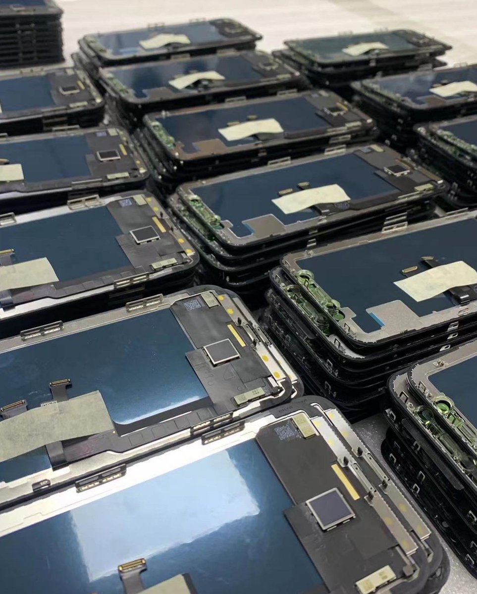 Screenfactory_R's tweet image. I am Screen Factory from China, I came to Twitter，I want to bring you better quality and better price.🤝