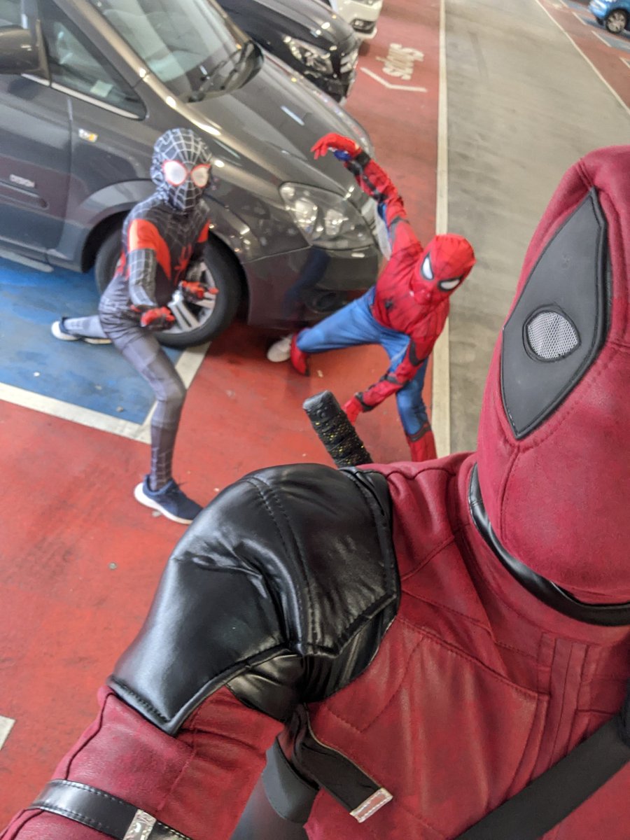 lutonsdeadpool's tweet image. Out with the spider twins today! Could tell people were more excited to see them than me #bruisedego 😅. See you tomorrow guys! @KeechHospice @love_luton #Milesmorales #SpiderMan #Deadpool #luton #WednesdayMotivation