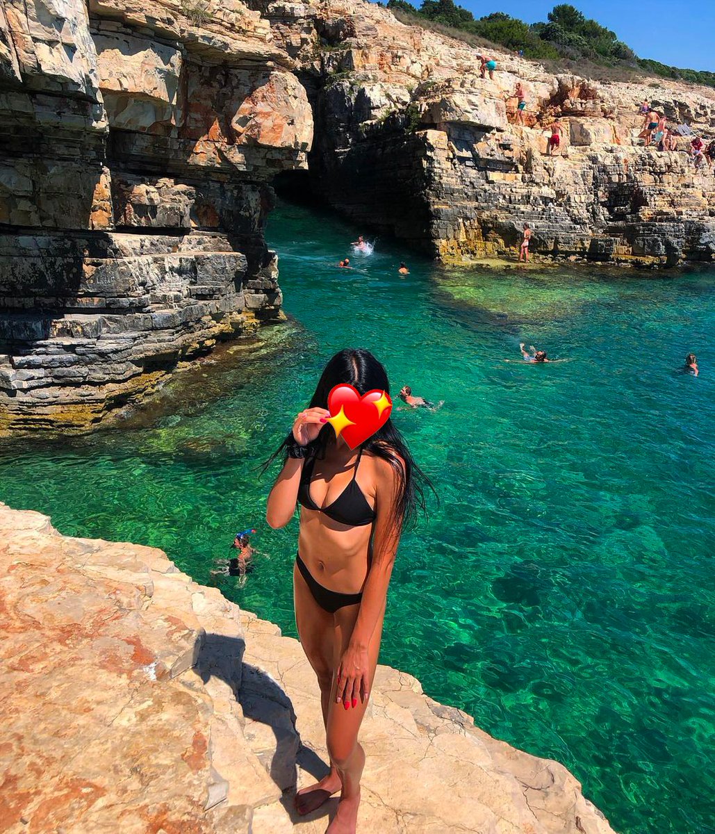 louise_hub's tweet photo. Ça me manque les vacances... 😢💖
🔞RT et Follow aura une surprise gratuite.🔞 https://t.co/3HtC8DNGWy