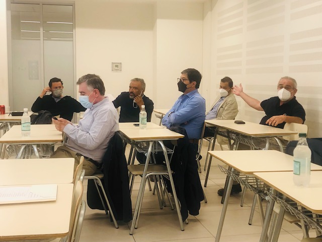 Agradecemos a <a href="/asinda_arica/">Asociación de Industriales de Arica</a>, su presidente, Edward Gallardo, y su directorio por otorgarle al #ObservatorioLaboral un espacio para dar a conocer en mayor profundidad el quehacer de esta instancia técnica de #Sence. <a href="/AstillerosArica/">Astilleros Arica</a> <a href="/sencearica/">SenceAricaParinacota</a>