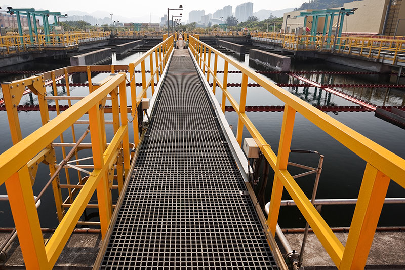 Abbey_EngCon's tweet photo. 𝐖𝐀𝐋𝐊𝐖𝐀𝐘𝐒 🛠

𝐌𝐚𝐝𝐞 𝐰𝐢𝐭𝐡 𝐲𝐨𝐮𝐫 𝐬𝐚𝐟𝐞𝐭𝐲 𝐢𝐧 𝐦𝐢𝐧𝐝.

The Abbey group offers various types of steel walkways. Anywhere accessibility and #safety needs improving, steel walkways can be used. https://t.co/JytZ90o3V3