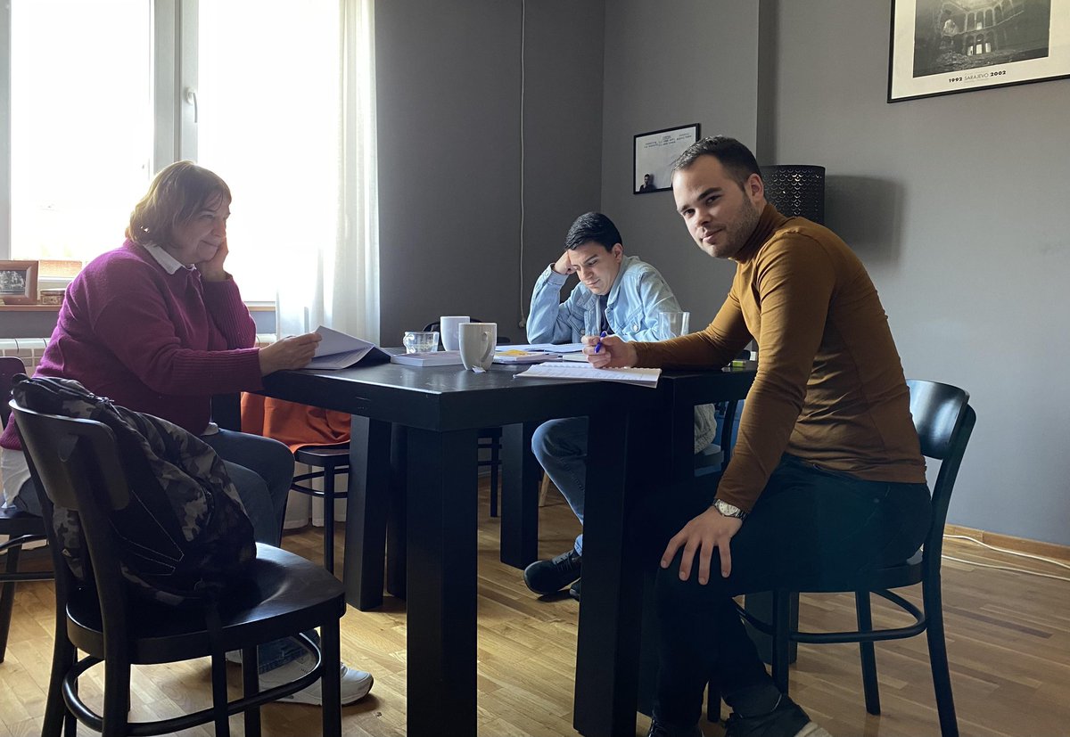 Hartefakt počinje produkciju nove predstave "Naš sin" čija se premijera očekuje u prvoj polovini juna 2022. "Naš sin" je autorski projekat reditelja Patrika Lazića, koji u fokus stavlja preispitivanje porodičnih odnosa, seksualnosti i pripadanja.
#Heartefact #našsin #patriklazić