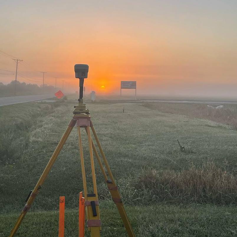 GeoPointSurvey's tweet photo. JOB SITE POSTCARD 🌅 One of our crews was staking right of way, force main and water main along Balm Road as the sun rose up over Wimauma. Our "office views" are the best around..... 🙌

#settingthestandard #crewculture #onpoint #wassupsun https://t.co/5KWpw5WF56