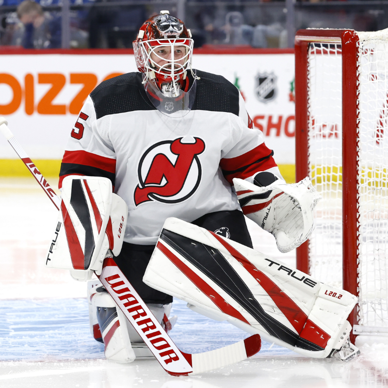 beautybunchnft's tweet photo. We're thrilled to announce that NHL player Jo Bernier has joined our team as an Ambassador⚡️
– 11th overall pick in '06
– Current New Jersey Devils Goalkeeper
– 400+ NHL games
– 2012 Stanley Cup winner with the LA Kings 👑
We couldn't be more happier to have you! Welcome fren! 🥅