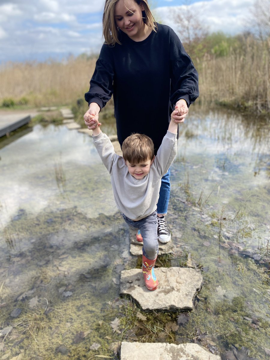 MrsHaren's tweet photo. Had the best day at @Natures_Voice @RSPB_OldMoor #rspb #gettingbacktonature #adventures https://t.co/yuYVwemcET