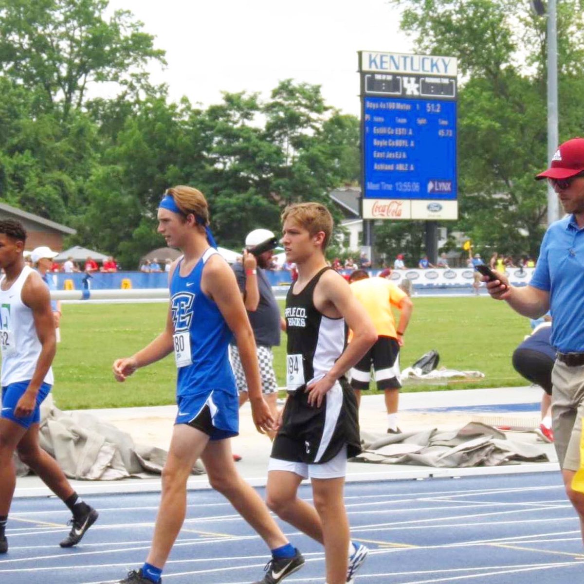 ReedMiller02's tweet image. I am blessed to announce that I have decided to commit to Lindsey Wilson for track and field!  I want to thank my coaches and teammates for pushing me. I also want to thank Coach Newring for giving me this opportunity. Go Raiders 🔵⚪️ @nulifejudd @LWC_TFXC