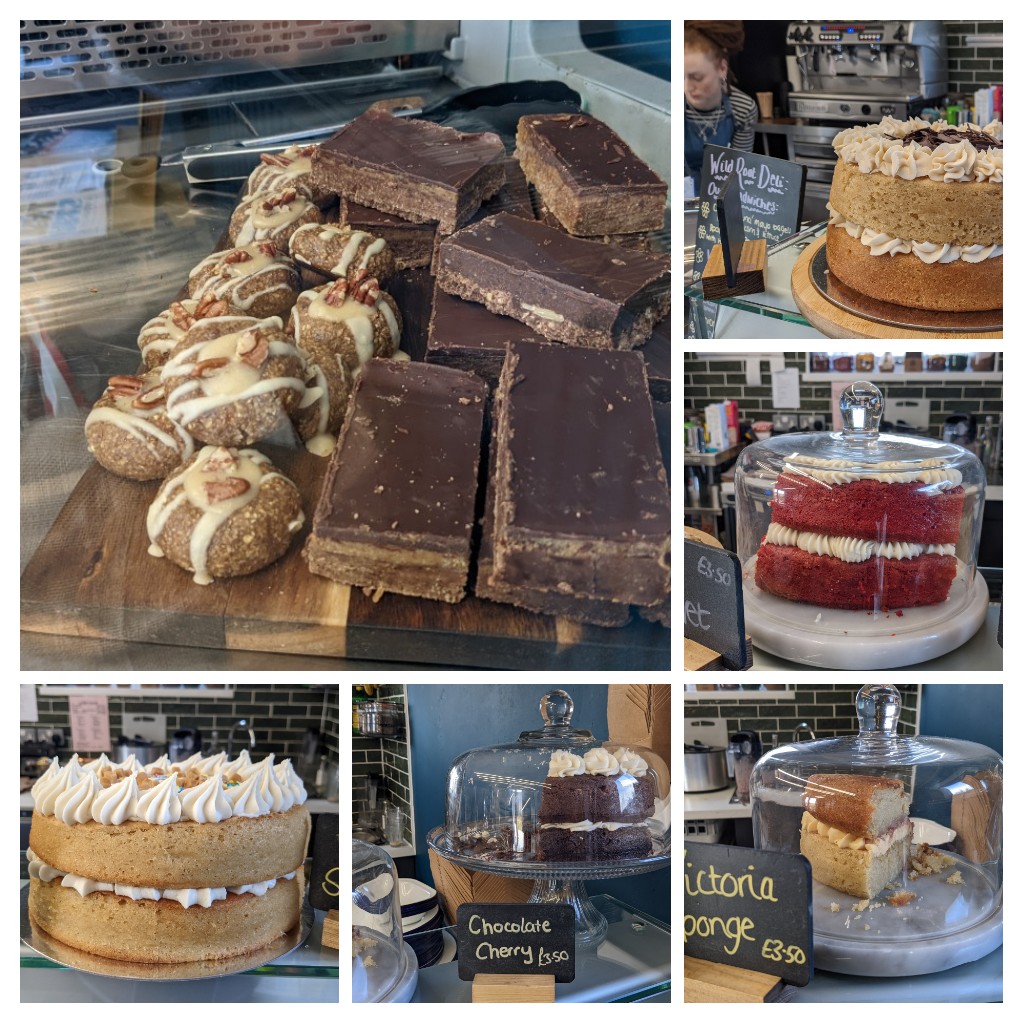 VeganOlive1's tweet photo. What a find #WildRootCafe #Halsall nr #Southport 💯 #Vegan...amazing array of cakes, sandwiches and products...I was like a kid in a sweet shop #Itseasy2bvegan 💯👌☺️👍😍 https://t.co/JeSutV4EXk