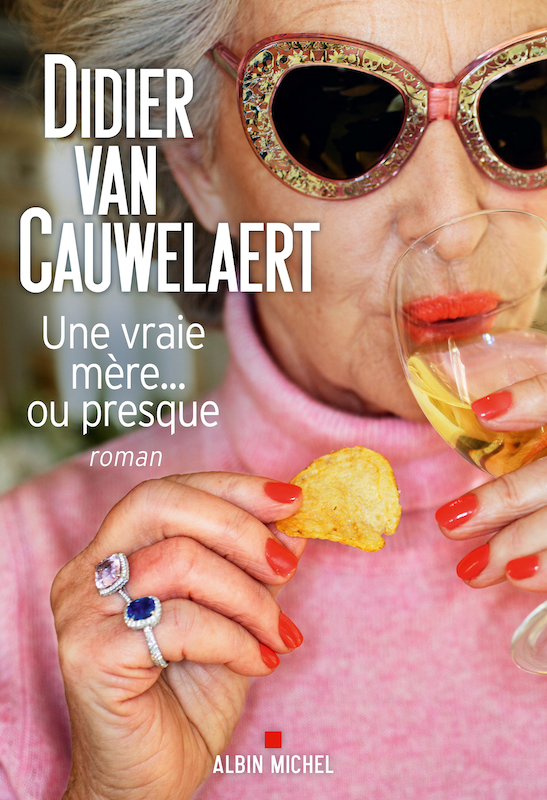 ActuaLitte's tweet photo. DIdier Van Cauwelaert : tout sur la mère... d'un romancier https://t.co/Janu4D8Mis
@AlbinMichel
#BonnesFeuilles #Avantparutions #roman #aparaitre #DidierVanCauwelaert #Unevraiemère #extraits https://t.co/hy7eMazGyd