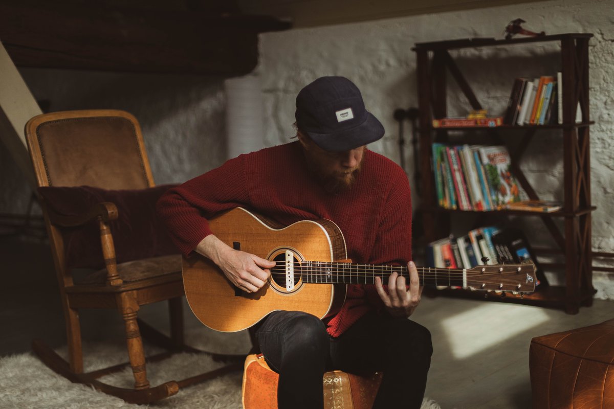 It's good to be back on the road! Dublin, Glasgow and Manchester were incredible!! Brighton tonight then by London and Southampton before heading over to Paris and a bunch of other wonderful cities. 

Come hang out if you're around - linktr.ee/stularsen