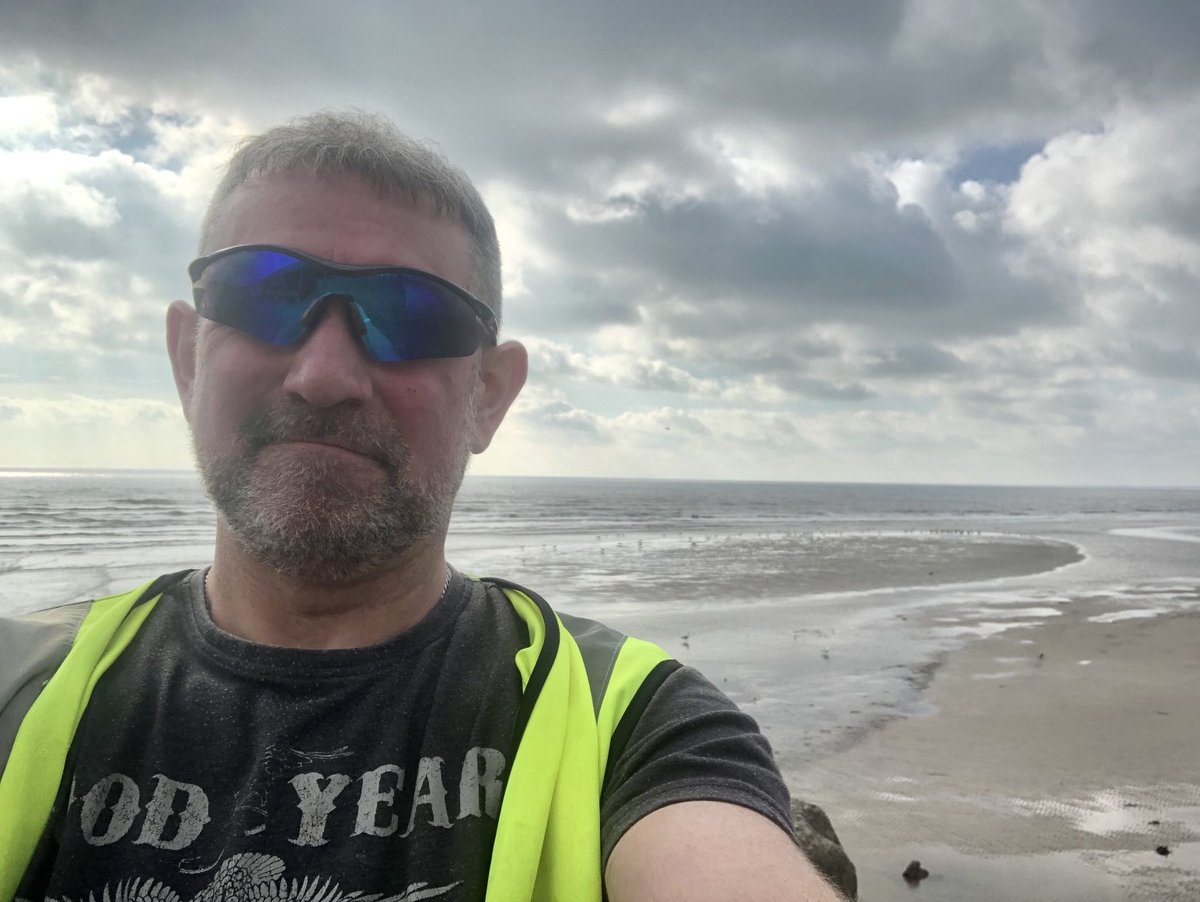 shornby69's tweet photo. Bonny Bridlington today #wellocks #saltontheharbour 🚛🚛 https://t.co/meQz45OzLU