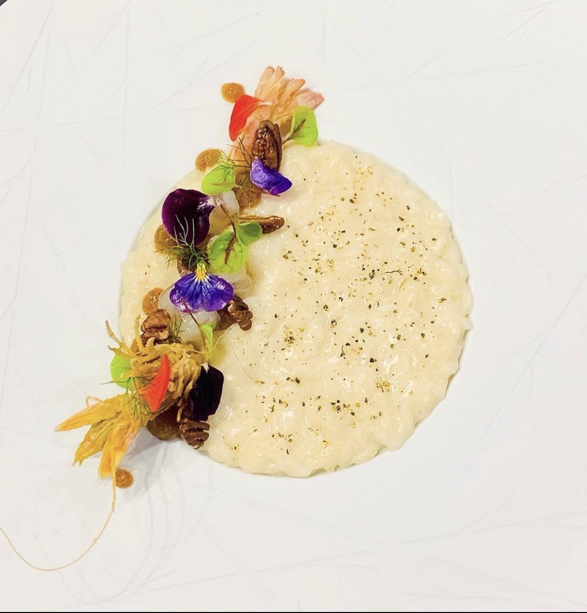 BlockSol_It's tweet photo. Preparatevi il meglio deve ancora arrivare!
Tra pochi giorni saranno disponibili i 10 NFT piu' rari!
Insieme a questi 10 non fungible token l'utente riceverà infatti anche la video ricetta del famoso chef Simone Finetti, per poter riprodurre il piatto a casa propria🧵 https://t.co/7Il6I6tG0U
