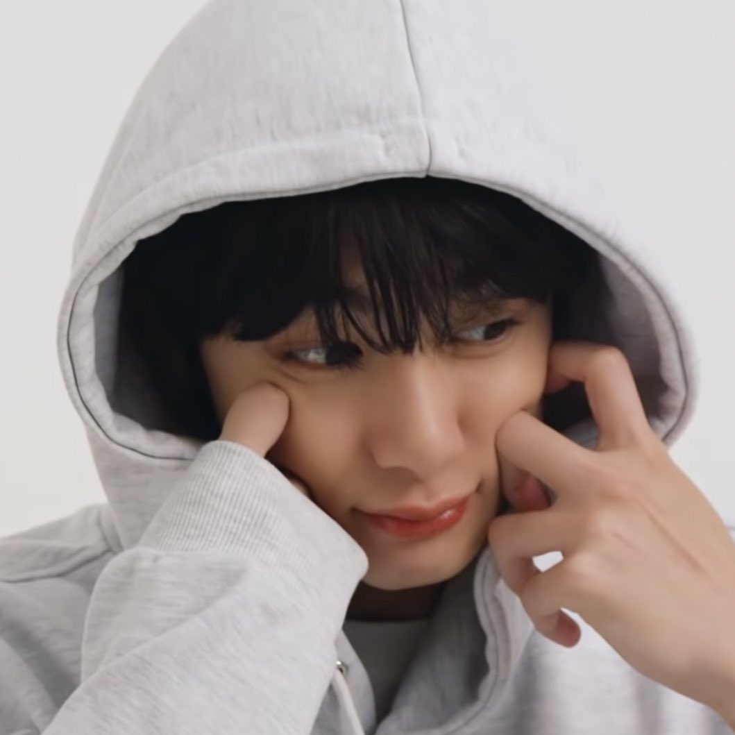 취향의 형원🎗 tweet media