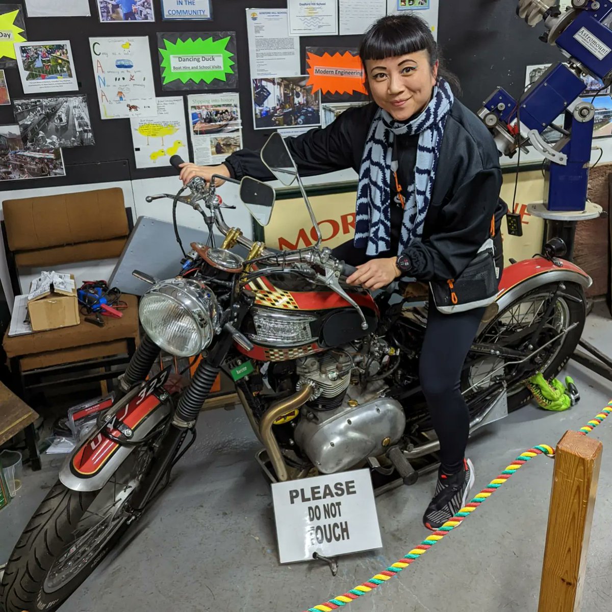 A phenomenal work trip to Banbury, one of the highlights was getting to sit on this amazing vintage motorcycle at Tooley's boat yard... a lockdown restoration project.
#triumph