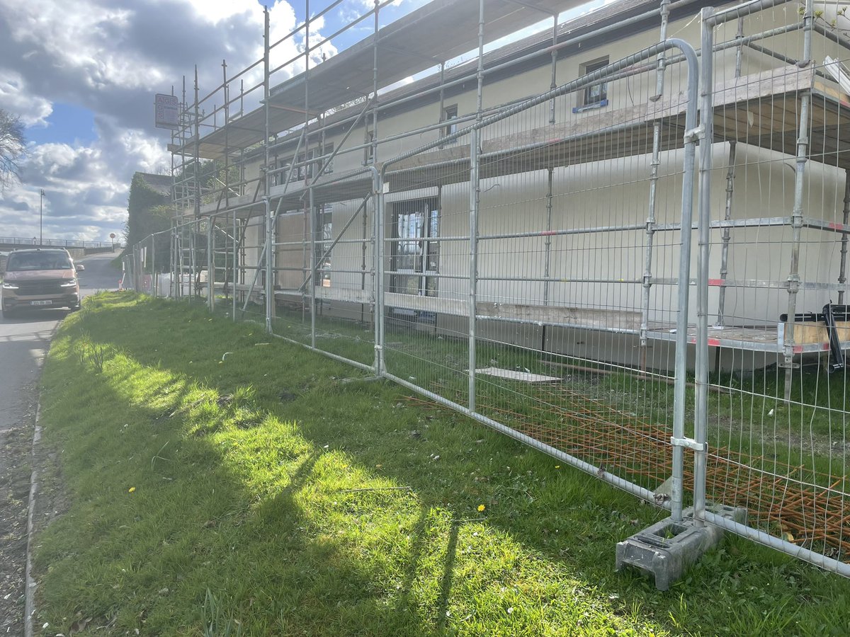 BarryEgan_'s tweet photo. We had a busy day today @LRAccessforall, new center taking another transformation today with its first of plaster ! #finishlineinsight https://t.co/cE4MEgPfp4