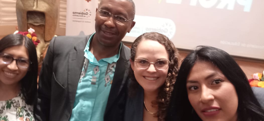 Reconocimiento a FENAME por parte de la Asamblea Nacional y a nuestro Presidente Mg. Segundo Viveros Borja, juntos por la dignificación del docente.