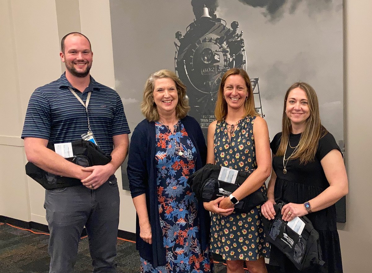 HenricoSchools's tweet photo. Since 2016, a group of HCPS innovative learning coaches has been awarded a whopping 15 @HCPSFoundation grants, totaling $150K and affecting more than 17,000 students and teachers. HCPS educators: see past grants and apply by May 11 at https://t.co/JJwFkx9c5O! https://t.co/pqG9qT52nj