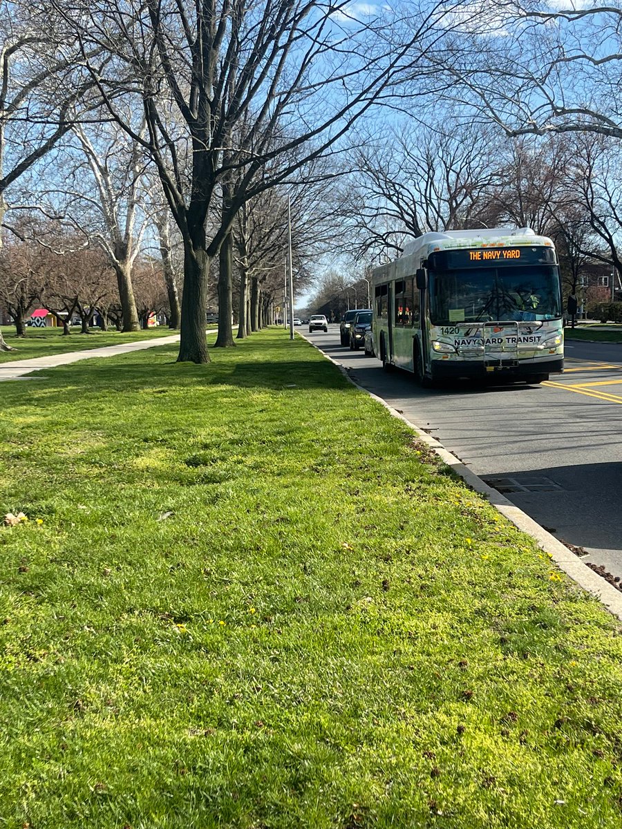 A beautiful Navy Yard Shuttle photo shared by a commuter!

Art by <a href="/miriam_singer/">miriam singer</a> <a href="/muralarts/">Mural Arts</a> for the Navy Yard. 

#discovertheyard #openinPHL #springtime #PhillyNavyYard #navyyardshuttle