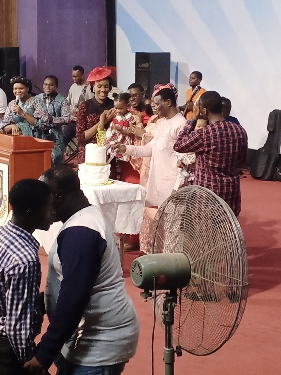 Philip Oparinde Visuals tweet media